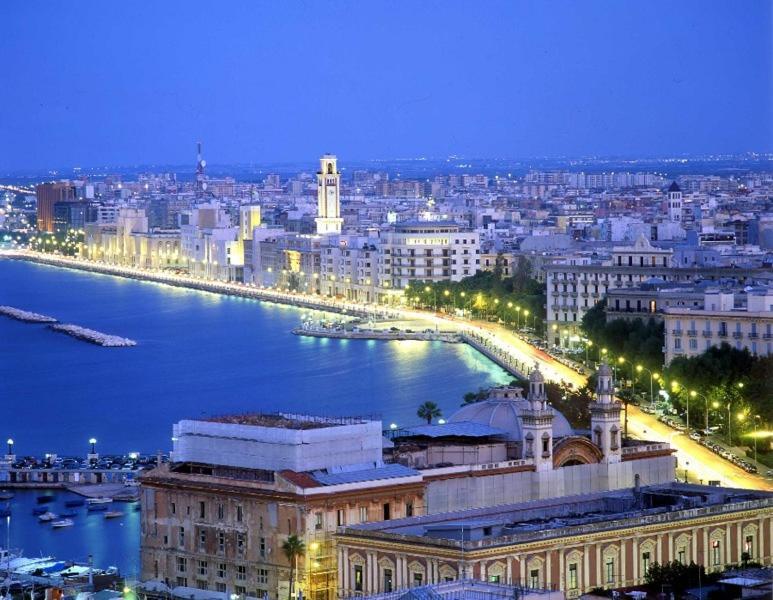 Bed and Breakfast Residenze Unita D'Italia Bari Esterno foto